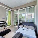 Lele دوبروفينك