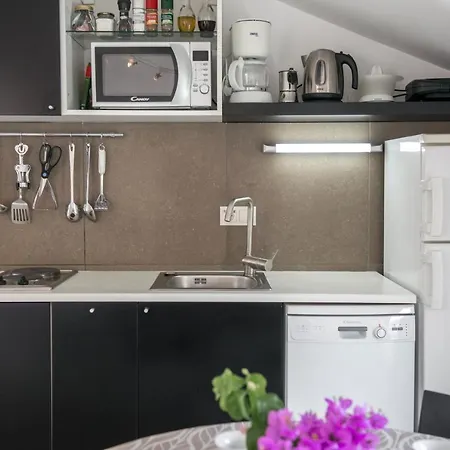 Lele Apartment